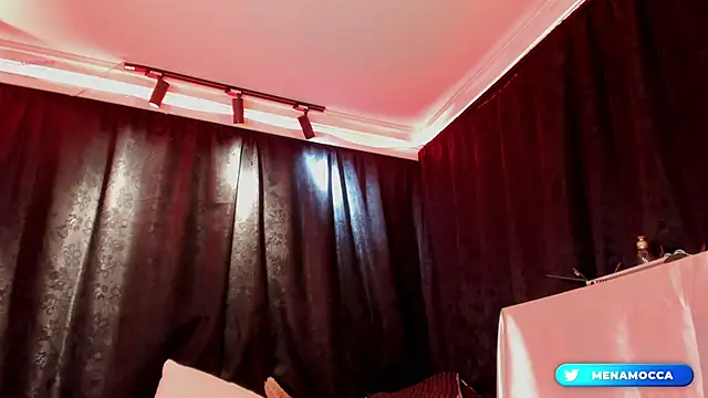 MiaKnox online show from April 29, 12:04 am