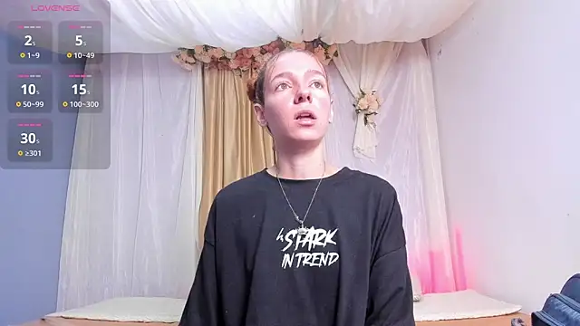 salomee star  online show from February 16, 7:01 pm