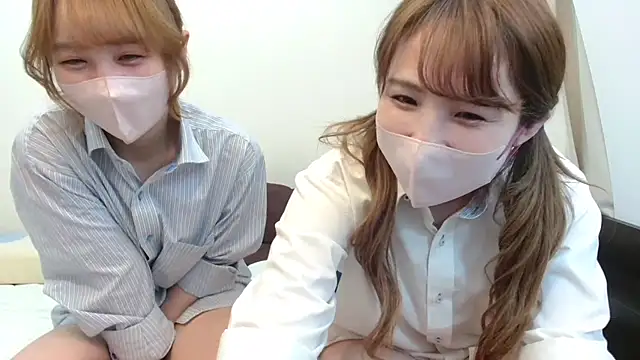 Snapshot of Samourai-Girls1 chatting on March 13, 1:29 pm Samourai-Girls1 online show from March 13, 1:29 pm