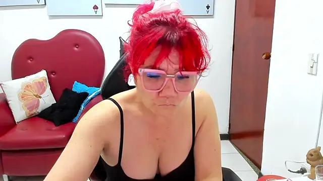 Salomeediaz  online show from November 30, 9:10 am