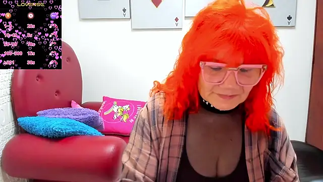 Snapshot of Salomeediaz_ chatting on June 15, 1:11 pm Salomeediaz online show from June 15, 1:11 pm