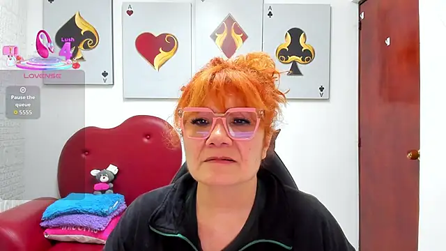 Salomeediaz  online show from February 7, 9:01 pm