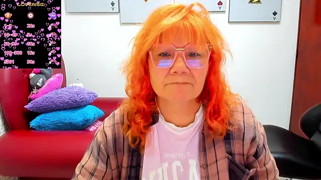 Snapshot of Salomeediaz_ chatting on July 13, 1:10 pm Salomeediaz online show from July 13, 1:10 pm
