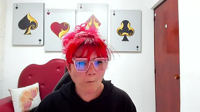 Salomeediaz  online show from November 29, 9:04 pm