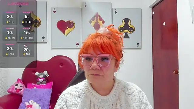 Salomeediaz  online show from March 11, 9:09 pm