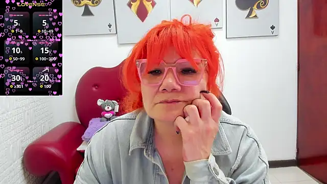 Snapshot of Salomeediaz_ chatting on May 9, 9:18 pm Salomeediaz online show from May 9, 9:18 pm