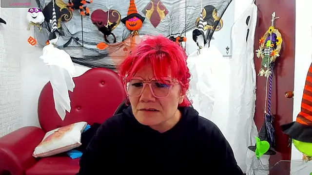 Salomeediaz  online show from October 19, 1:03 pm