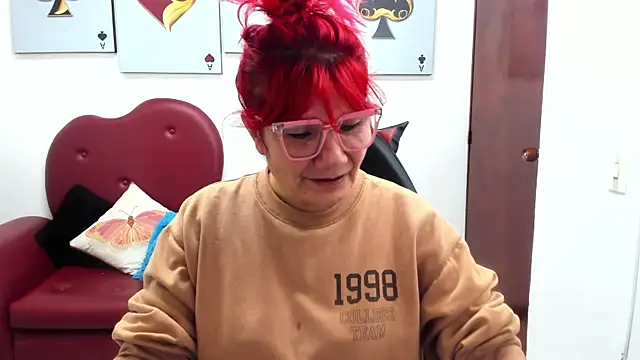 Snapshot of Salomeediaz_ chatting on September 9, 9:02 pm Salomeediaz online show from September 9, 9:02 pm