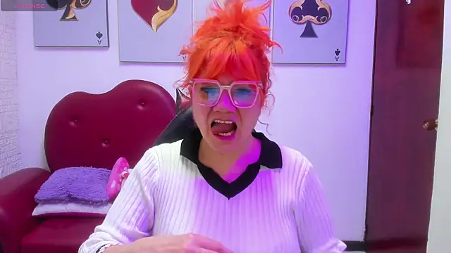 Salomeediaz  online show from April 11, 9:18 pm