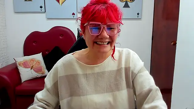 Snapshot of Salomeediaz_ chatting on October 5, 1:02 pm Salomeediaz online show from October 5, 1:02 pm