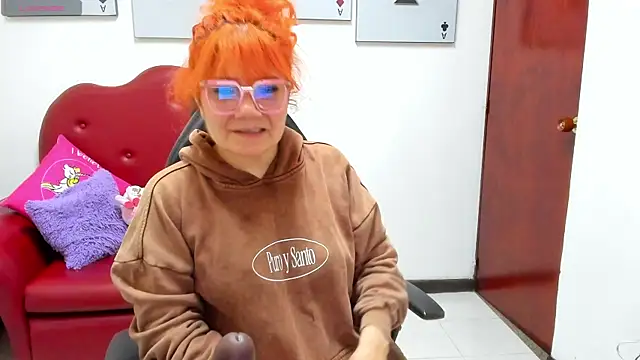 Salomeediaz  online show from March 16, 9:06 pm