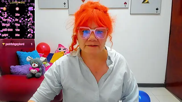 Snapshot of Salomeediaz_ chatting on June 26, 8:47 pm Salomeediaz online show from June 26, 8:47 pm