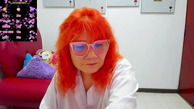Snapshot of Salomeediaz_ chatting on July 1, 8:42 pm Salomeediaz online show from July 1, 8:42 pm