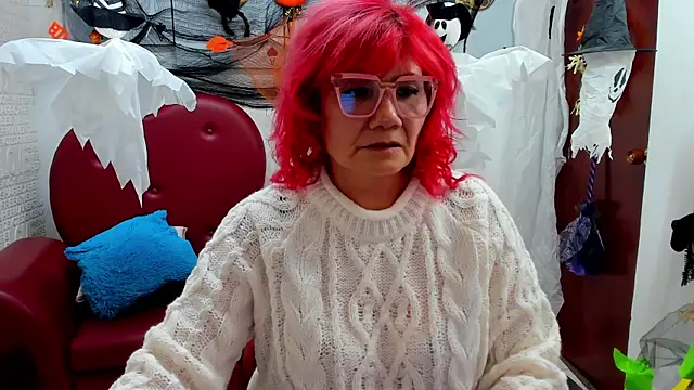 Snapshot of Salomeediaz_ chatting on October 14, 8:53 pm Salomeediaz online show from October 14, 8:53 pm
