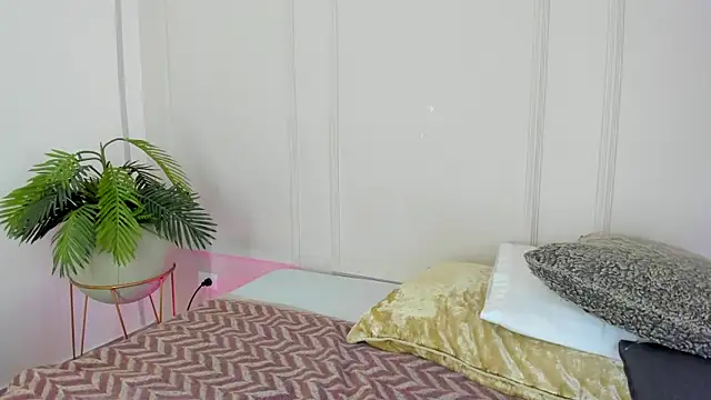 Mariapettit online show from January 10, 11:49 am