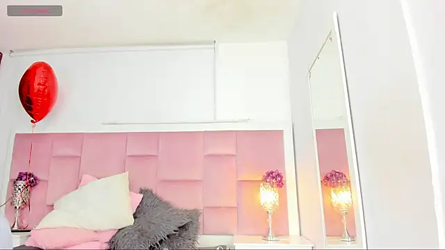 DaphneLloyd online show from February 9, 2:49 am