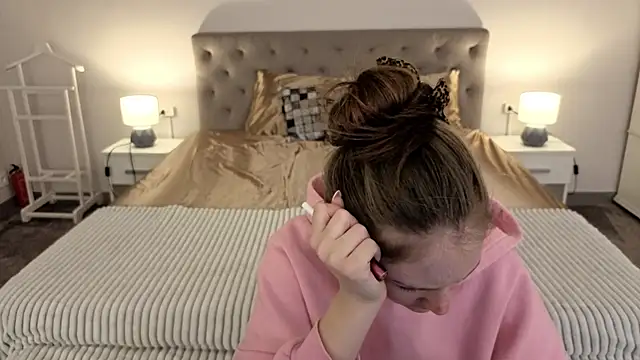 PamelaXX  online show from March 28, 10:55 pm