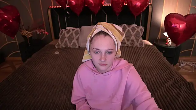 Snapshot of PamelaXX_ chatting on February 6, 8:38 pm PamelaXX online show from February 6, 8:38 pm