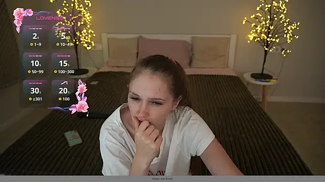 Snapshot of PamelaXX_ chatting on November 17, 9:08 pm PamelaXX online show from November 17, 9:08 pm