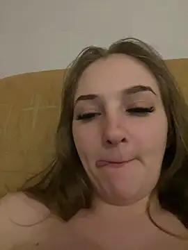 Snapshot of PamelaXX_ chatting on February 22, 4:37 am PamelaXX online show from February 22, 4:37 am