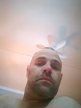 Snapshot of Dorset8360 chatting on October 13, 1:29 am Dorset8360 online show from October 13, 1:29 am