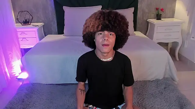 Alexiis Etereo online show from March 31, 7:27 pm