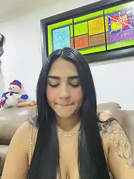 Charlotte cute18 online show from December 6, 5:03 am