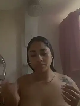 Charlotte cute18 online show from December 7, 5:15 pm