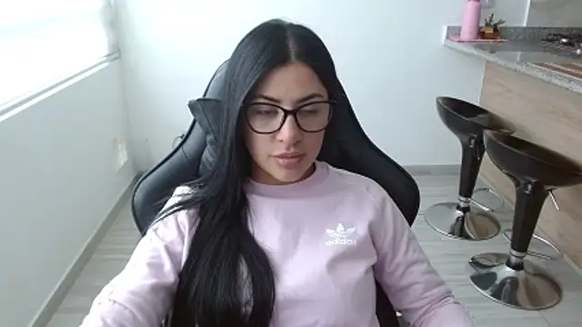 Charlotte cute18 online show from March 12, 7:51 pm