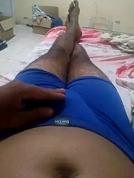Snapshot of -Nutelloo- chatting on October 26, 4:35 am -Nutelloo- online show from October 26, 4:35 am