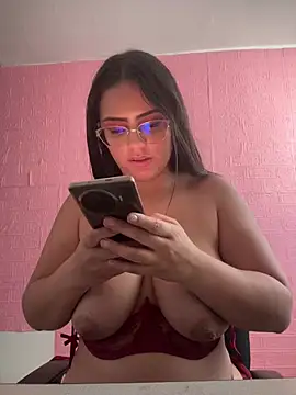 karol 9 online show from March 3, 10:10 pm