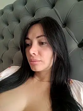  monicab online show from December 21, 1:13 pm