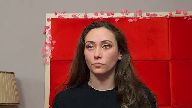 Snapshot of AliceMunro chatting on March 3, 9:26 pm AliceMunro online show from March 3, 9:26 pm