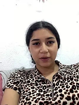 Snapshot of Steisy_hill chatting on December 16, 12:37 am Steisy hill online show from December 16, 12:37 am