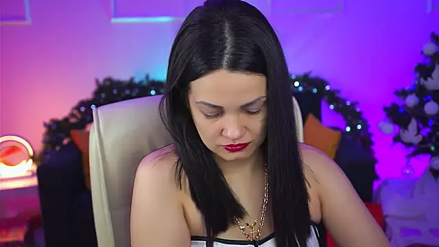 Snapshot of KarolinaRobinson chatting on January 26, 12:01 pm KarolinaRobinson online show from January 26, 12:01 pm