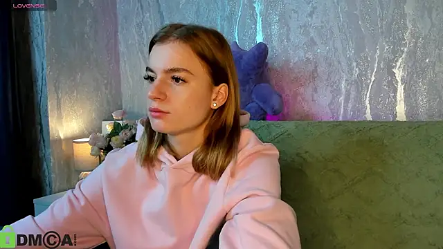 Stacey Brown online show from December 19, 12:58 am