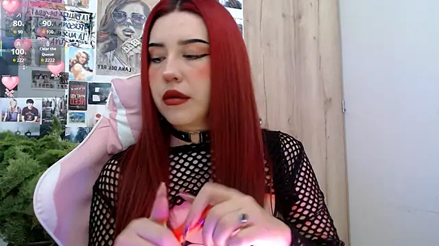 Snapshot of Sunny-hott chatting on November 28, 2:17 pm Sunny-hott online show from November 28, 2:17 pm