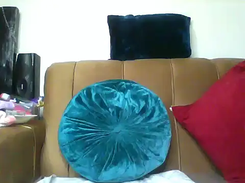 melaninebony1 online show from March 6, 10:05 pm