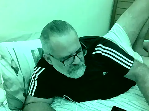 Snapshot of DockTVXXX chatting on October 5, 5:31 am DockTVXXX online show from October 5, 5:31 am