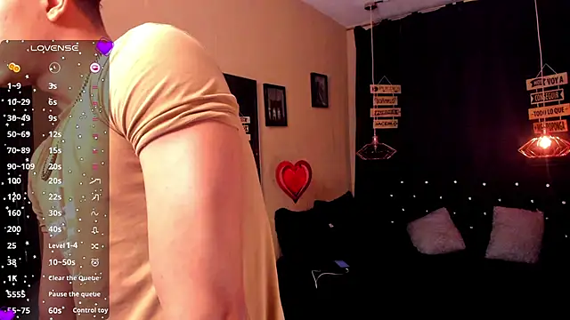 Snapshot of ANDRIUS_24 chatting on July 30, 9:58 pm ANDRIUS 24 online show from July 30, 9:58 pm