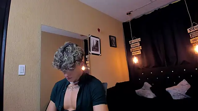 ANDRIUS 24 online show from February 26, 8:04 pm