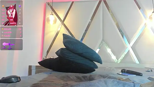 MarielQueenx online show from February 12, 9:10 am