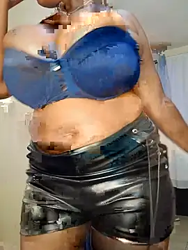 suckmyboobs12  online show from May 13, 7:48 am