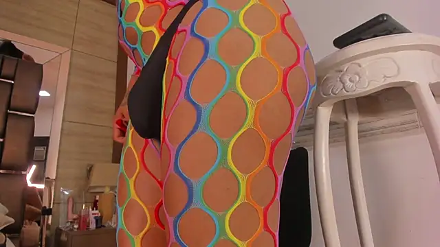 Sweets Hanna online show from April 8, 2:40 pm