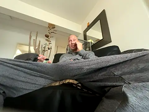 Germankink online show from October 8, 9:55 am