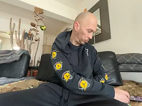 Germankink online show from March 25, 12:04 pm