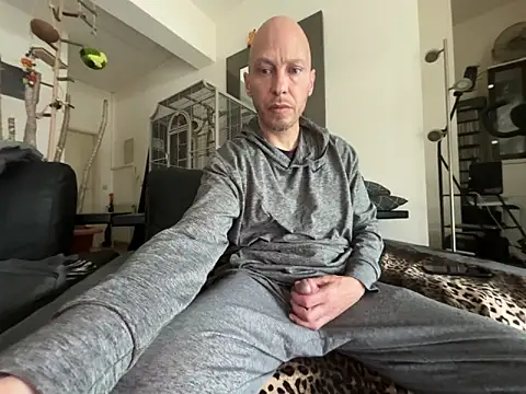 Germankink online show from April 13, 10:30 am