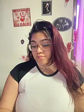 Snapshot of KathyGonzalez chatting on October 6, 7:36 pm KathyGonzalez online show from October 6, 7:36 pm