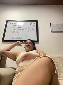 Snapshot of KathyGonzalez chatting on September 27, 9:43 pm KathyGonzalez online show from September 27, 9:43 pm