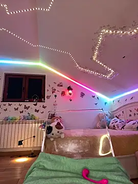 SelenaBee online show from March 11, 5:56 am